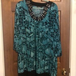 Woman’s Turquoise n Black Blouse